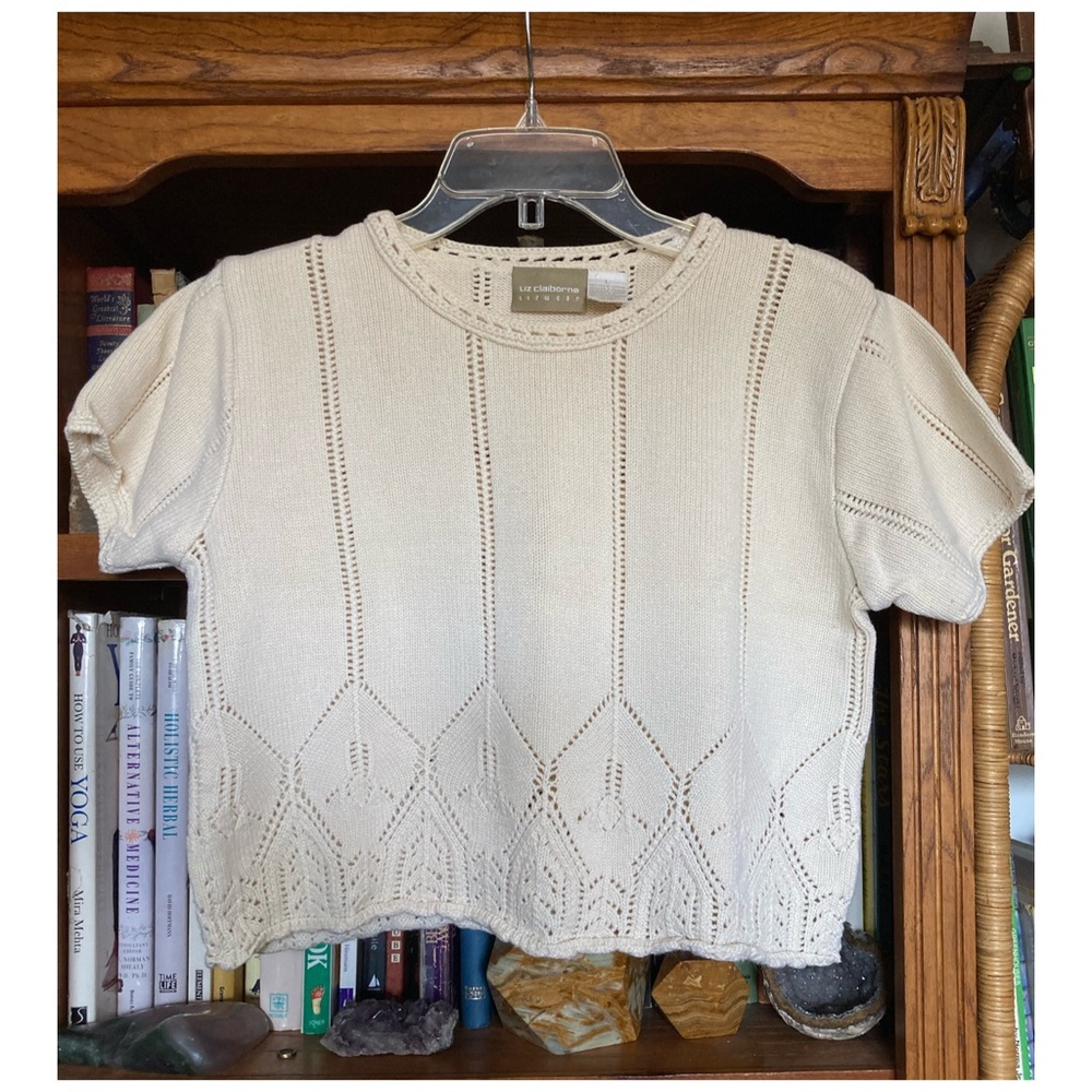 Vintage knit cropped Tshirt : short sleeve sweater : medium large